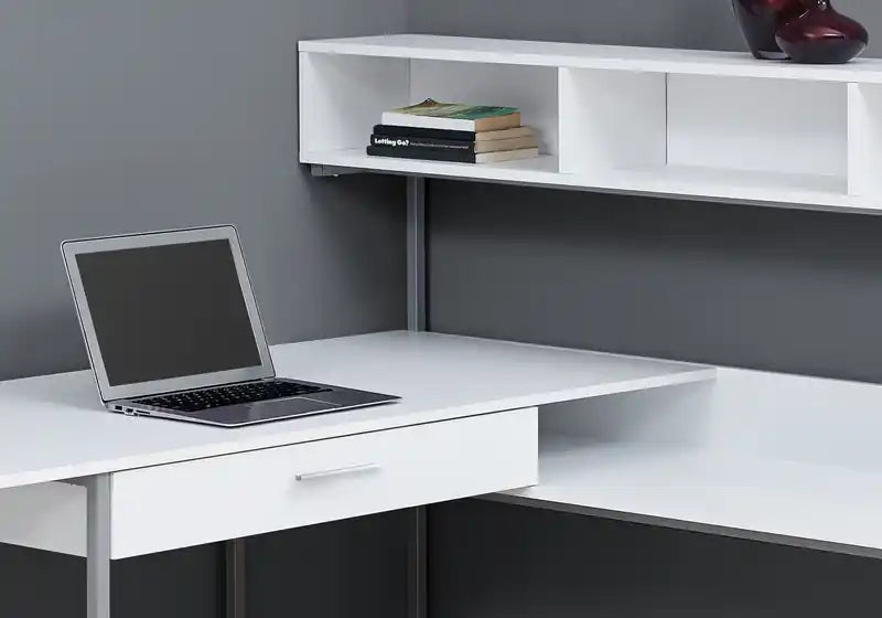 Oaklee 59 L-Shaped Corner Office Desk with Hutch